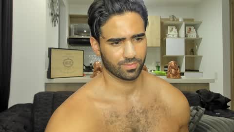 bradleymartin7 online show from 02.06.25