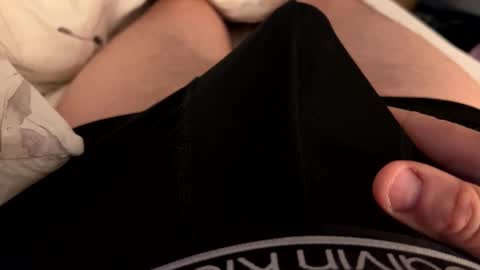 Snapshot of braduncutcock09 chatting on 02.01.26 braduncutcock09 online show from 02.01.26