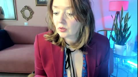 I see you X-twitter its braingirl online show from 04.06.26