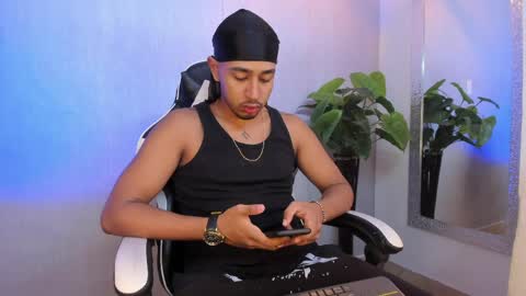 Snapshot of brand_collins chatting on 04.17.26 Brand online show from 04.17.26
