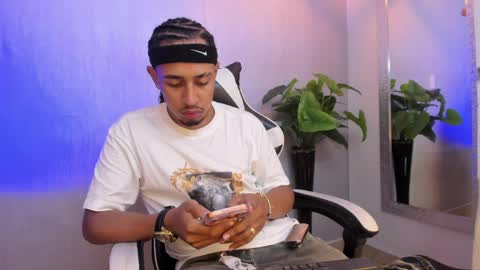 Snapshot of brand_collins chatting on 05.29.26 Brand online show from 05.29.26