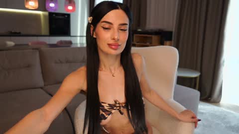 Snapshot of brandiloveee chatting on 01.12.25 Brandi online show from 01.12.25