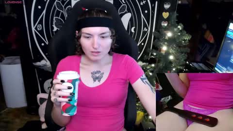 Snapshot of brandiwrld999 chatting on 12.25.24 BrandiWRLD999 online show from 12.25.24