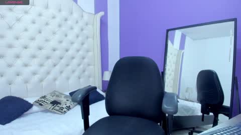 Snapshot of brandy_soto chatting on 01.14.25 I am your sweet whore online show from 01.14.25