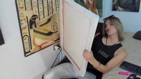Snapshot of brandymodel chatting on 10.13.25 Brandy Model online show from 10.13.25