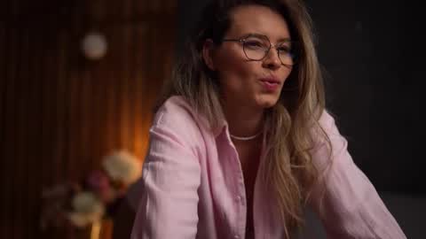 Alex online show from 11.25.25