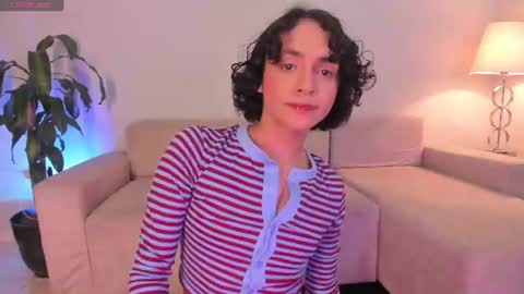 Snapshot of brann_tadzio chatting on 07.06.26 online show from 07.06.26
