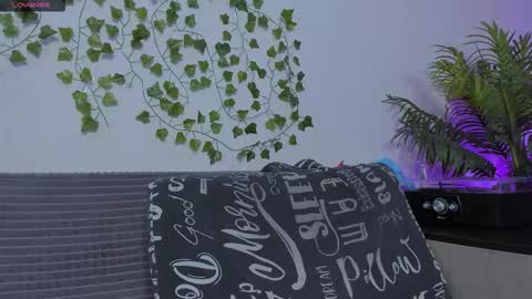 Snapshot of bravo_maestro chatting on 02.24.26 Johny Bravo online show from 02.24.26