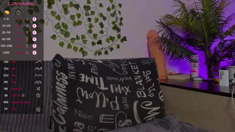 Johny Bravo online show from 11.27.25