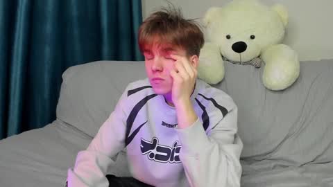 Snapshot of braxiboy chatting on 12.21.24 Brax online show from 12.21.24