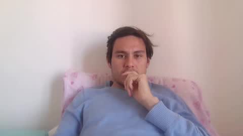 Snapshot of brazilboy2026 chatting on 10.26.25 brazilboy2026 online show from 10.26.25