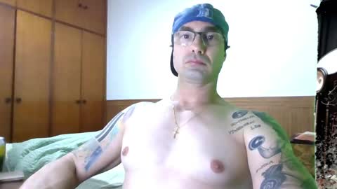 Snapshot of braziliannakedguy chatting on 04.12.26 Fabio online show from 04.12.26