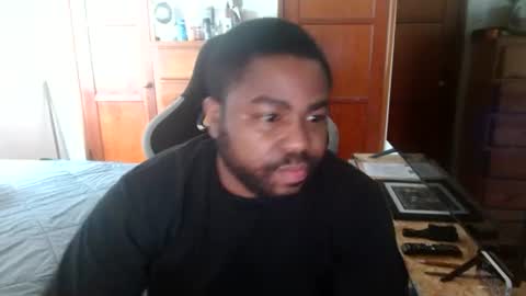 Snapshot of breadw1nnah chatting on 06.19.26 Breadw1nnah online show from 06.19.26