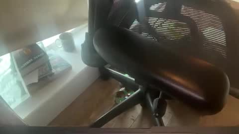 Snapshot of breakdownguitar chatting on 03.26.26 breakdownguitar online show from 03.26.26