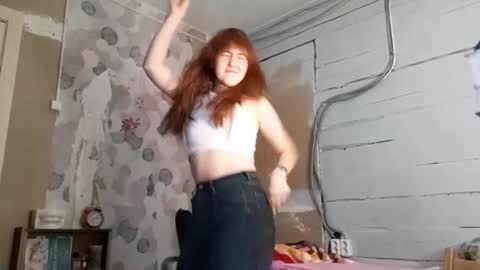 Snapshot of breannedevier chatting on 02.25.26 Dina online show from 02.25.26