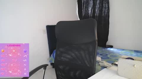 Snapshot of breathe333 chatting on 01.24.25 Ask me online show from 01.24.25