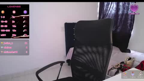 Snapshot of breathe333 chatting on 01.31.25 Ask me online show from 01.31.25