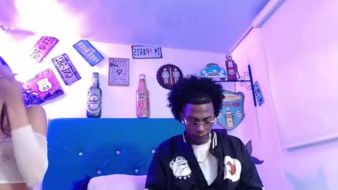 Snapshot of breazer__ chatting on 10.15.25 breazer__ online show from 10.15.25