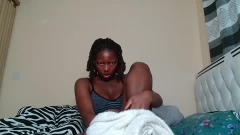 Snapshot of bree_beauty chatting on 04.29.26 bree_beauty online show from 04.29.26