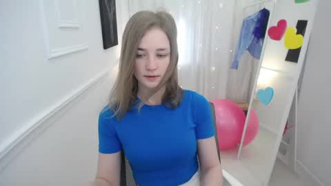 Snapshot of bree_sky chatting on 05.12.26 Bree online show from 05.12.26
