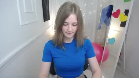 Snapshot of bree_sky chatting on 05.13.26 Bree online show from 05.13.26