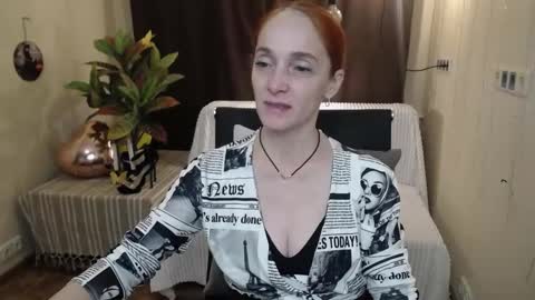 Snapshot of breeterner chatting on 02.28.25 breeterner online show from 02.28.25