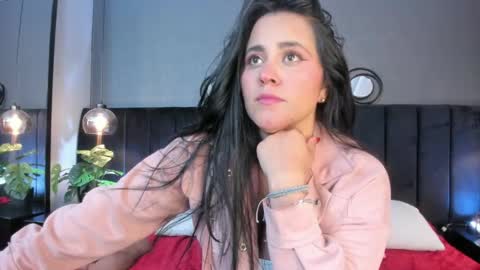 Snapshot of brenda__garcia chatting on 05.01.26 online show from 05.01.26