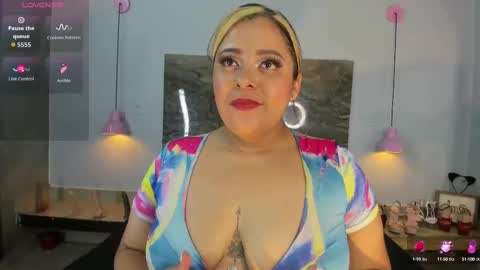 Snapshot of brenda_maz_ chatting on 09.29.25 brenda_maz_ online show from 09.29.25