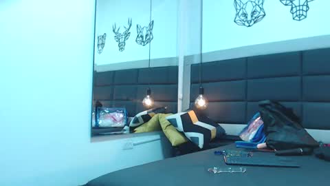 Snapshot of brenda_velasquez chatting on 01.24.25 BRENDA VELASQUEZ online show from 01.24.25