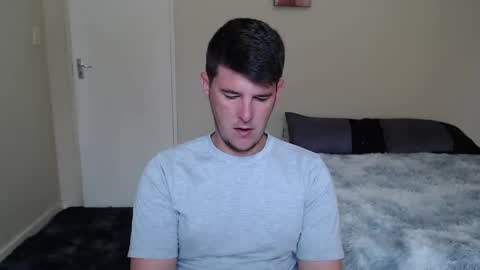 Snapshot of brendansexyboy098754 chatting on 12.09.24 ask me lol online show from 12.09.24