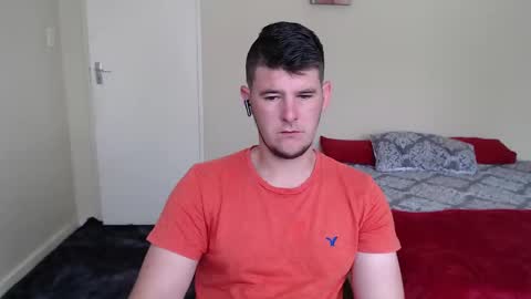 Snapshot of brendansexyboy098754 chatting on 12.15.24 ask me lol online show from 12.15.24