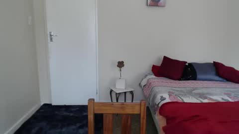 Snapshot of brendansexyboy098754 chatting on 12.23.24 ask me lol online show from 12.23.24