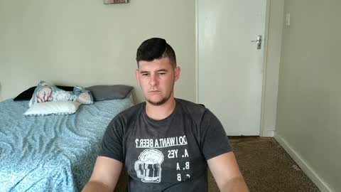 Snapshot of brendansexyboy098754 chatting on 01.09.25 ask me lol online show from 01.09.25