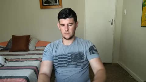 Snapshot of brendansexyboy098754 chatting on 02.13.25 ask me lol online show from 02.13.25