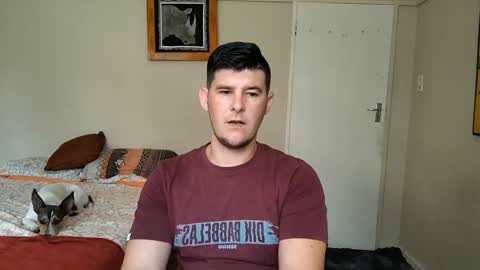 Snapshot of brendansexyboy098754 chatting on 02.23.25 ask me lol online show from 02.23.25