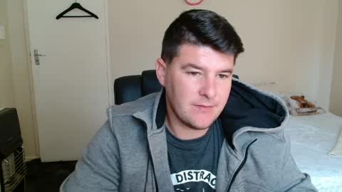 Snapshot of brendansexyboy098754 chatting on 05.22.26 ask me lol online show from 05.22.26