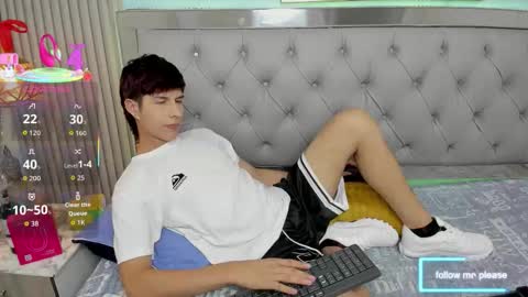 Esteban online show from 12.20.25