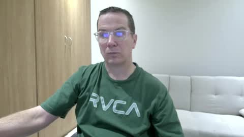 Snapshot of brettdj chatting on 04.18.26 Brett online show from 04.18.26