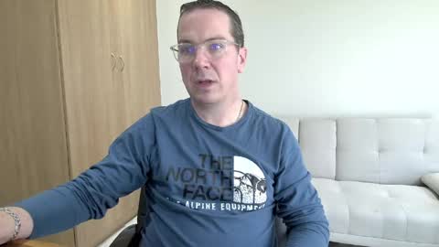 Snapshot of brettdj chatting on 05.24.26 Brett online show from 05.24.26