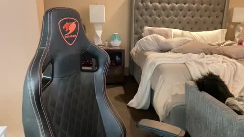 Brett Mycles online show from 02.12.25