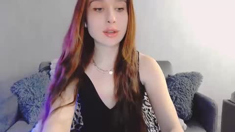 bri_fox online show from 04.14.26