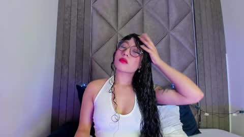 B R I A  online show from 02.10.25