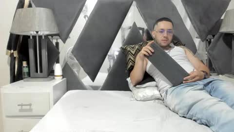 Brian  Chiki online show from 03.10.25