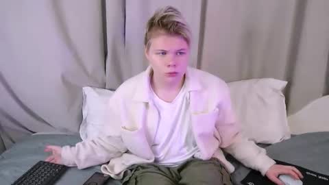 Snapshot of brian_mils chatting on 02.15.26 brian_mils online show from 02.15.26