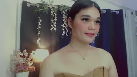 Snapshot of briana_sinclaire chatting on 06.15.26 Claire online show from 06.15.26