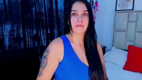 Snapshot of brianaguzman chatting on 04.25.26 online show from 04.25.26