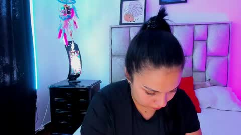 Snapshot of brianaguzman chatting on 05.06.26 online show from 05.06.26