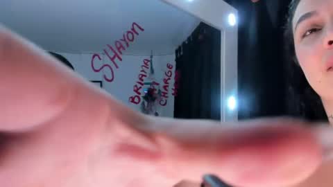 Snapshot of brianaguzman chatting on 05.29.26 online show from 05.29.26