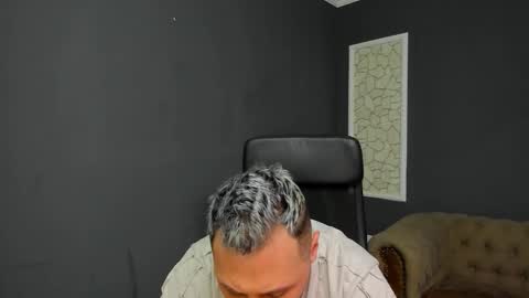 Snapshot of brianhunts chatting on 02.06.26 Brian online show from 02.06.26