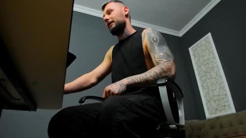 Snapshot of brianhunts chatting on 02.28.26 Brian online show from 02.28.26